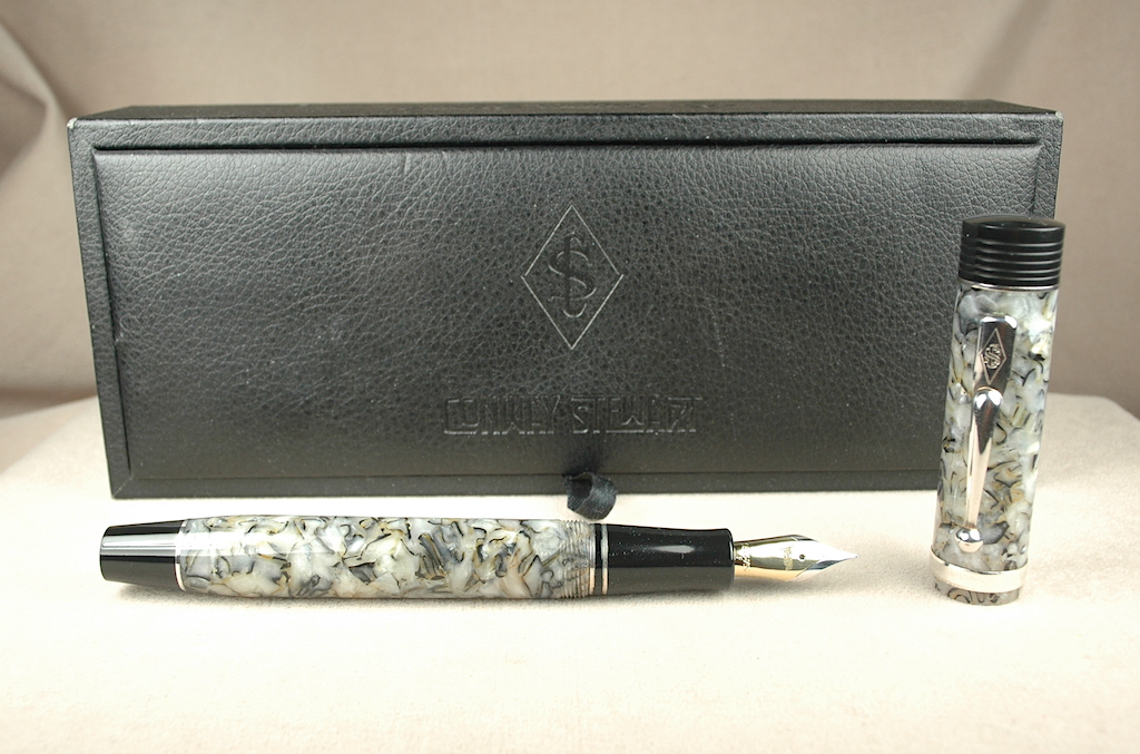 Pre-Owned Pens: 6340: Conway Stewart: Churchill